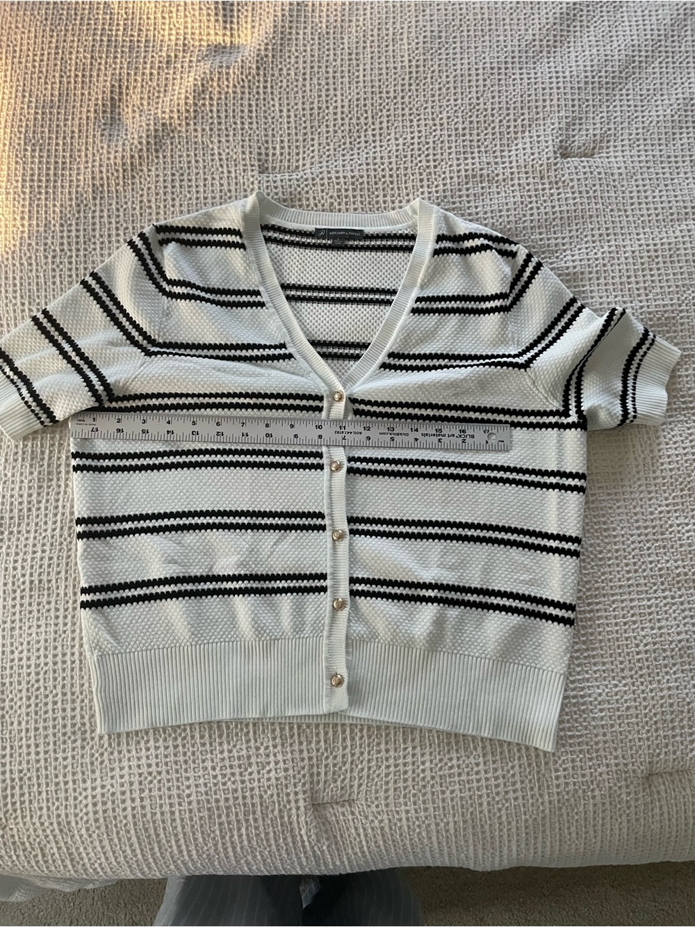 Adrianna Papell Black/White Short Sleeve Cardigan Gold Buttons EUC Size L (187) - Picture 6 of 6